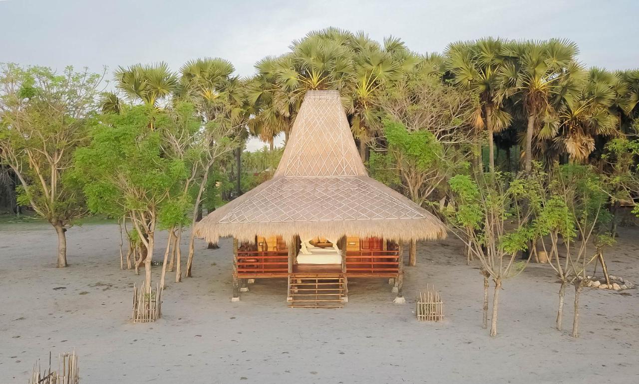 Costa Beach Resort & Club Waingapu Eksteriør billede