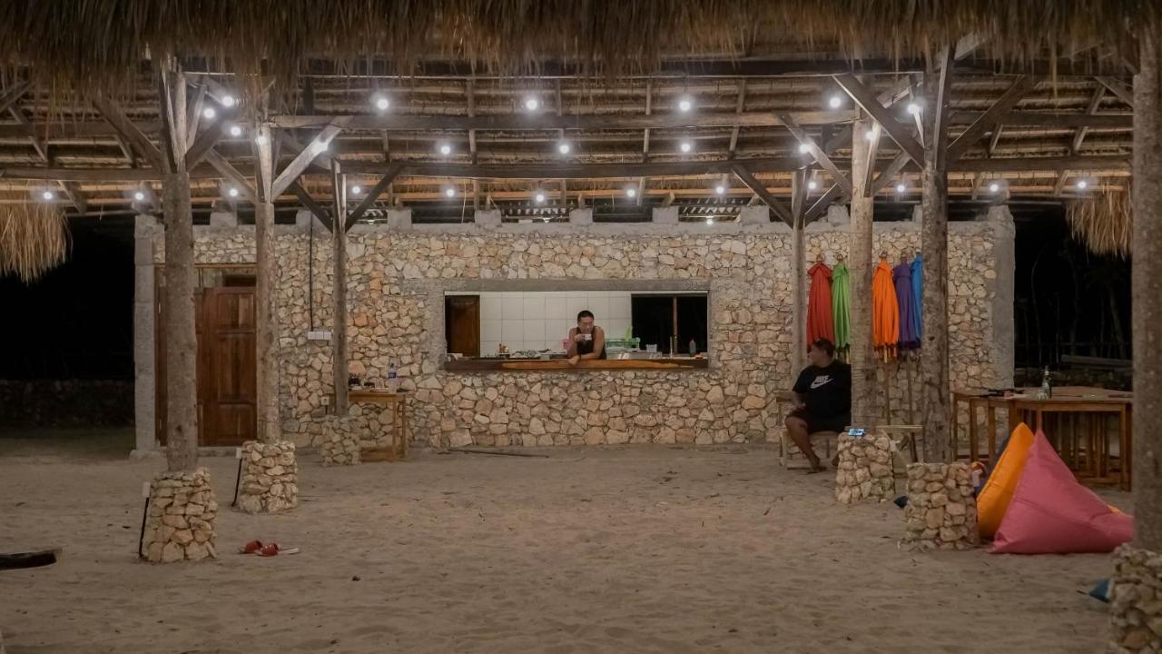 Costa Beach Resort & Club Waingapu Eksteriør billede